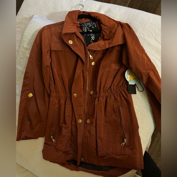 Anorak Burnt Orange Rain Jacket - NWT size S - Picture 1 of 5